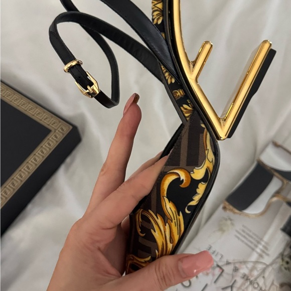 Authentic Fendi Versace Black and Gold Patterned Heels - Picture 9 of 13